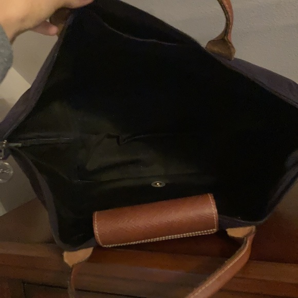 Purple Longchamp bag - Picture 3 of 3